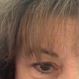 Meet your Posher, Vicki